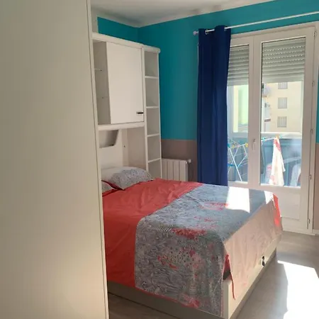Le Cyrnos - A Ajaccio 4 Couchages Avec Belle Vue Sur Le Port Appartement Ajaccio (Corsica)