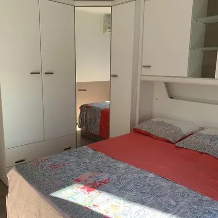 Appartement Le Cyrnos - A Ajaccio 4 Couchages Avec Belle Vue Sur Le Port Ajaccio (Corsica)